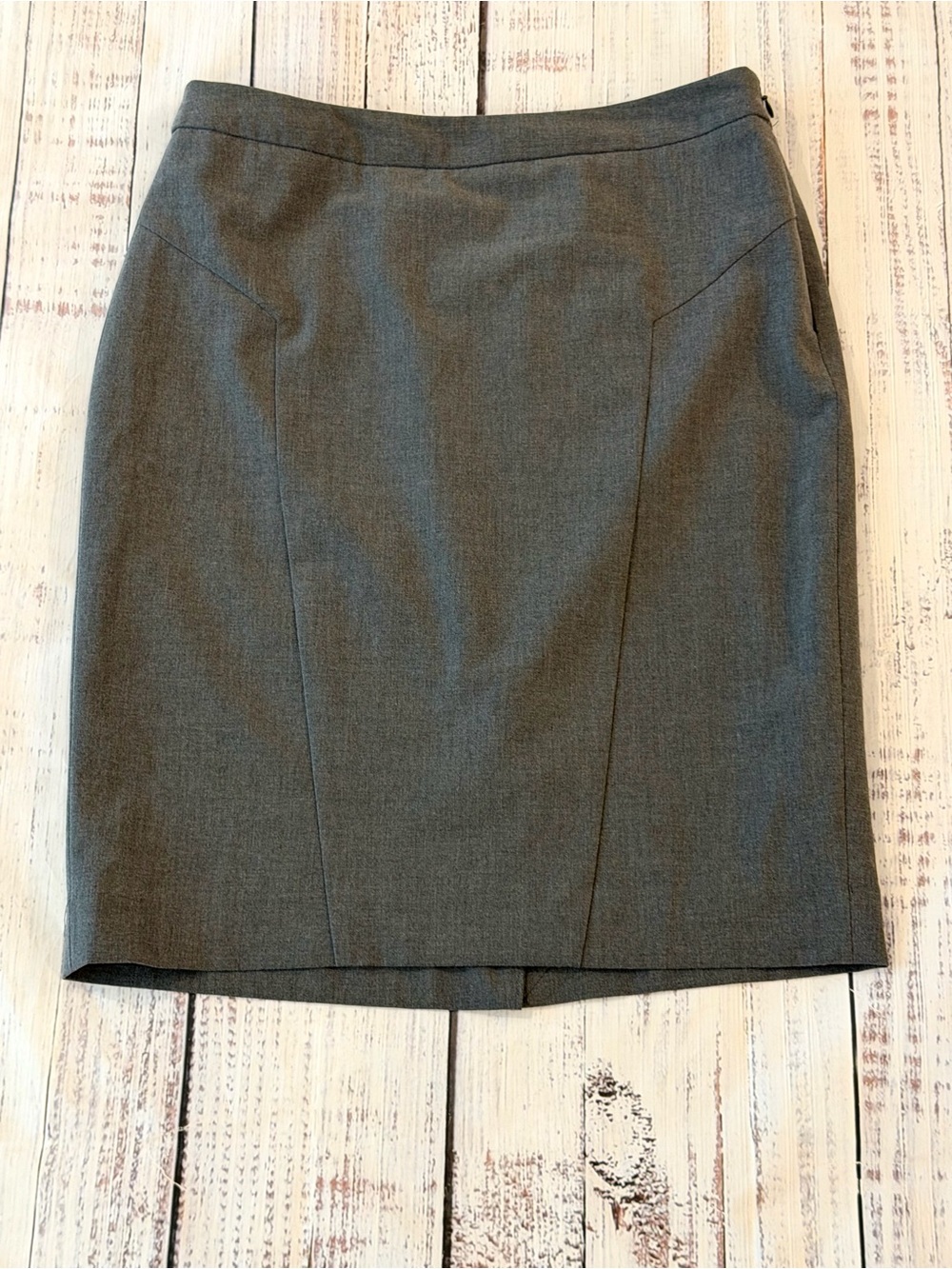 The Limited Collection Women's Gray Pencil Skirt Size 6 Side Zip Back Slit